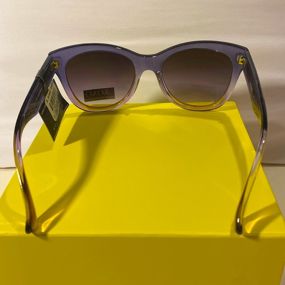 XOXO Sunglasses 100% UV Protection Purple with Rhinestones New with Tags - Picture 3 of 9